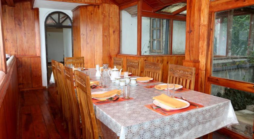 Bezel Bungalow Νουβάρα Ελίγια Εξωτερικό φωτογραφία