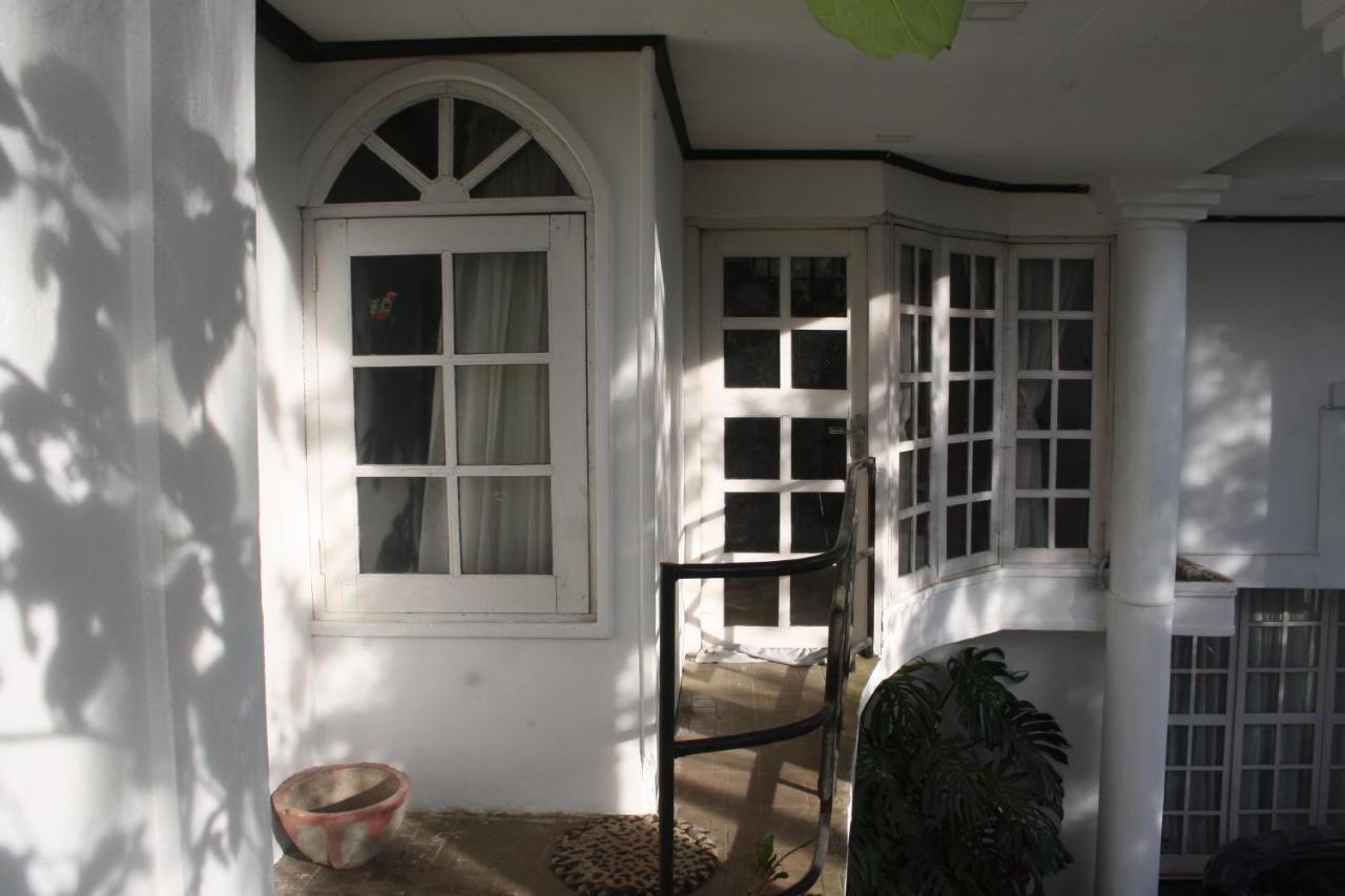 Bezel Bungalow Νουβάρα Ελίγια Εξωτερικό φωτογραφία